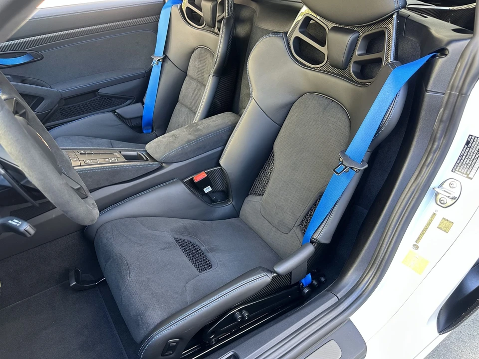 2024 Porsche 718 Cayman GT4 RS - Image 28 of 30