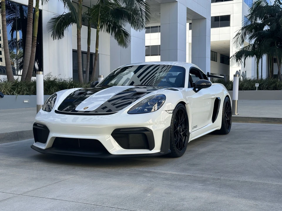 2024 Porsche 718 Cayman GT4 RS - Image 7 of 30