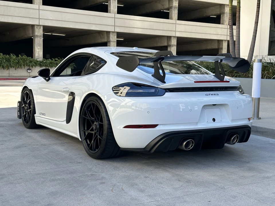 2024 Porsche 718 Cayman GT4 RS - Image 11 of 30