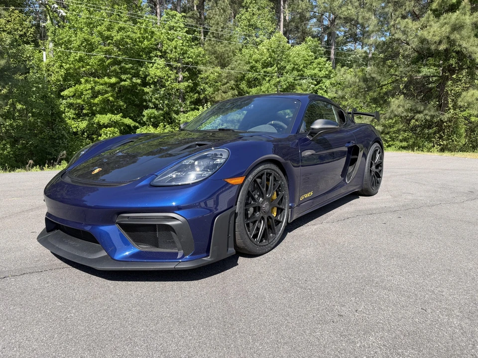 2024 Porsche 718 Cayman GT4 RS - Image 2 of 31