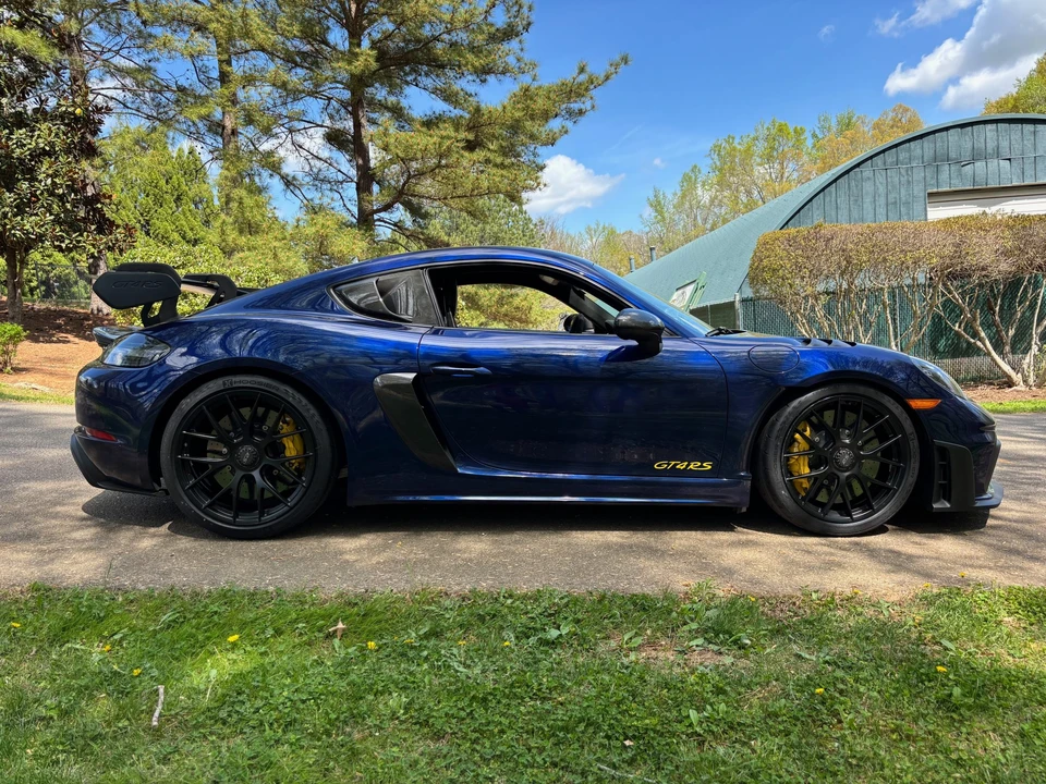 2024 Porsche 718 Cayman GT4 RS - Image 5 of 31