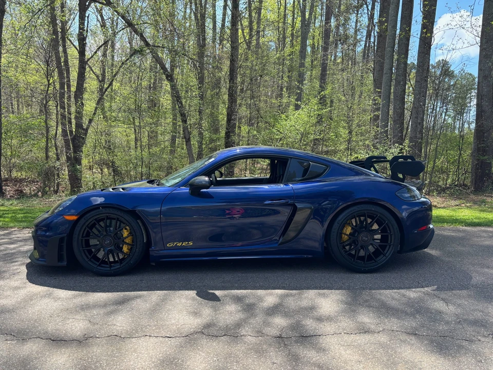 2024 Porsche 718 Cayman GT4 RS - Image 11 of 31