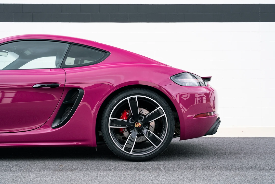 2024 Porsche 718 Cayman GTS 4.0 - Image 24 of 31