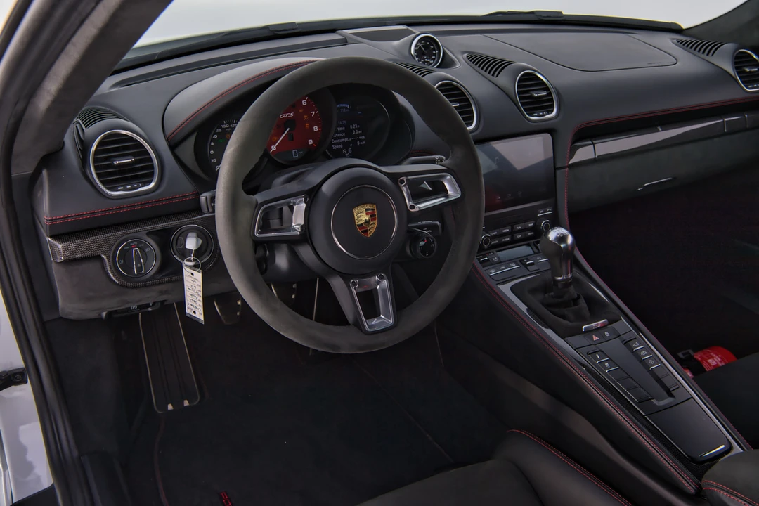 2024 Porsche 718 Cayman GTS 4.0 - Image 18 of 31