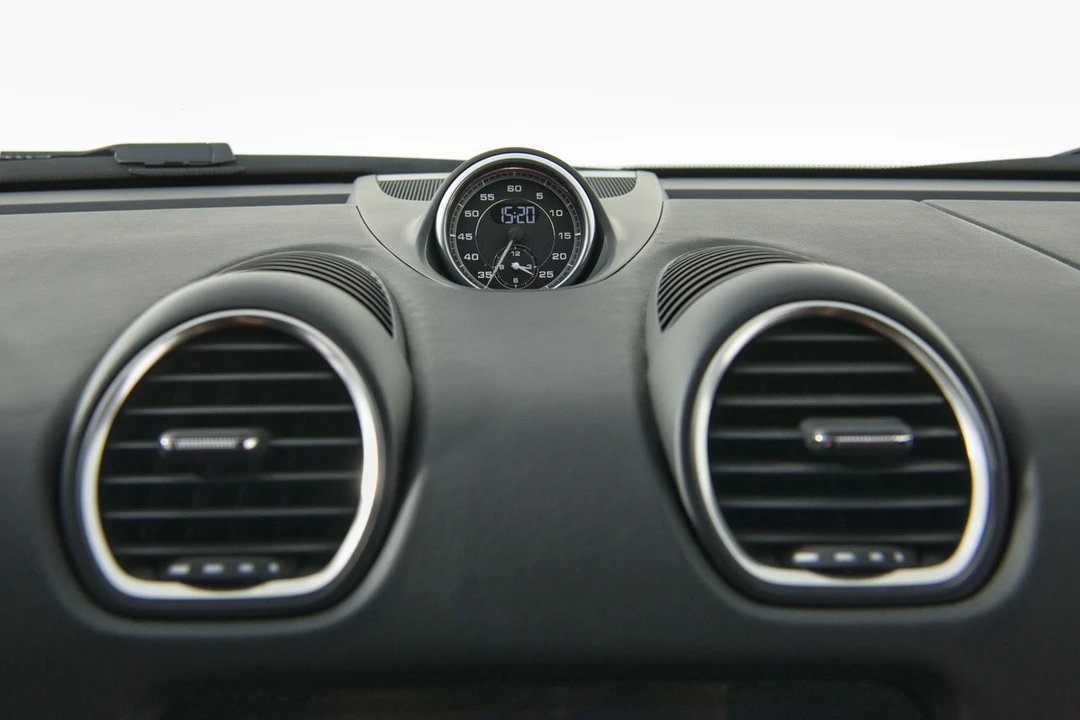 2024 Porsche 718 Cayman GTS 4.0 - Image 24 of 31