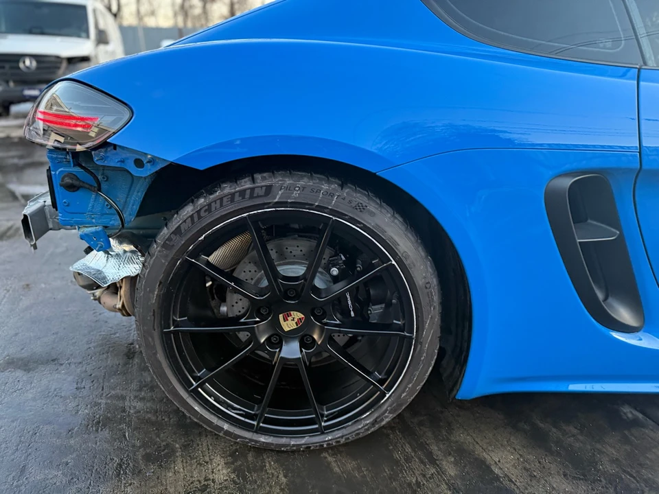 2024 Porsche 718 Cayman GTS - Image 10 of 21