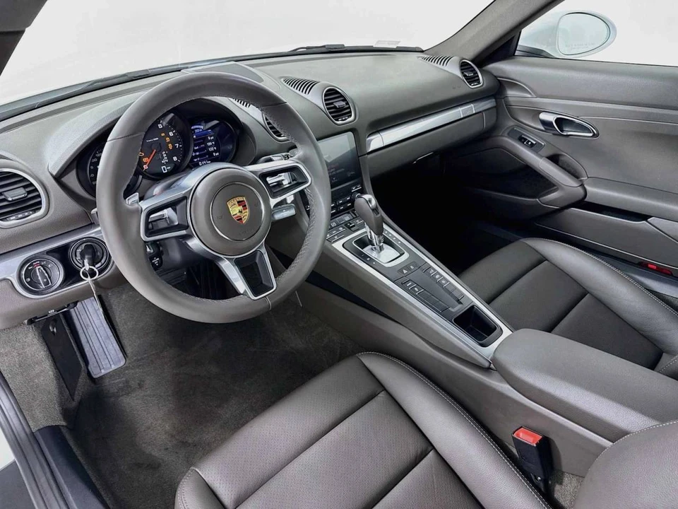 2024 Porsche 718 Cayman - Image 4 of 5