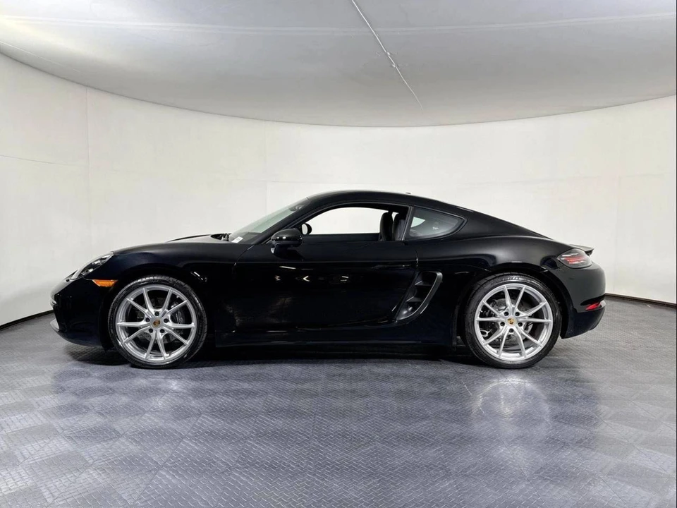 2024 Porsche 718 Cayman - Image 2 of 5