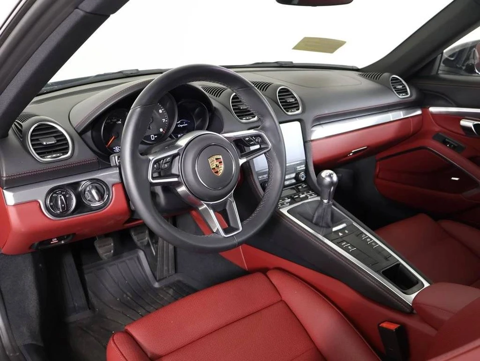 2024 Porsche 718 Cayman - Image 4 of 5