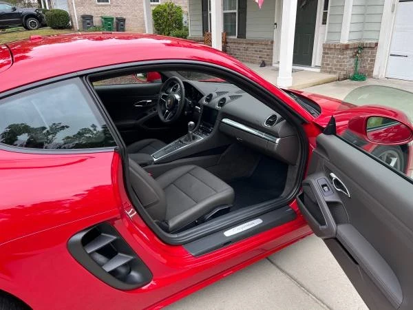2024 Porsche 718 Cayman - Image 11 of 21