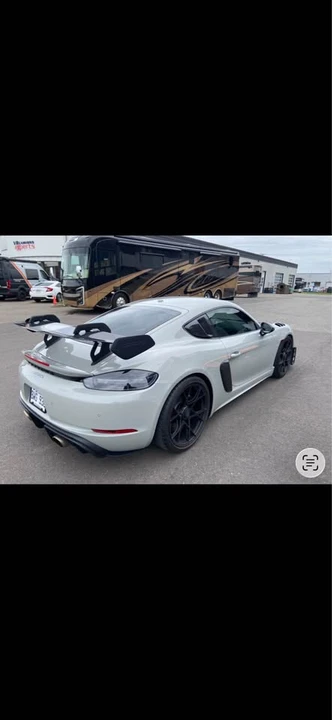 2024 Porsche 718 Cayman - Image 15 of 20