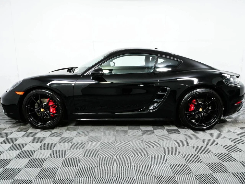 2024 Porsche 718 Cayman S - Image 2 of 5