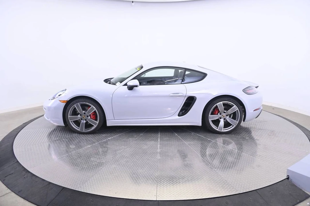 2024 Porsche 718 Cayman S - Image 2 of 5