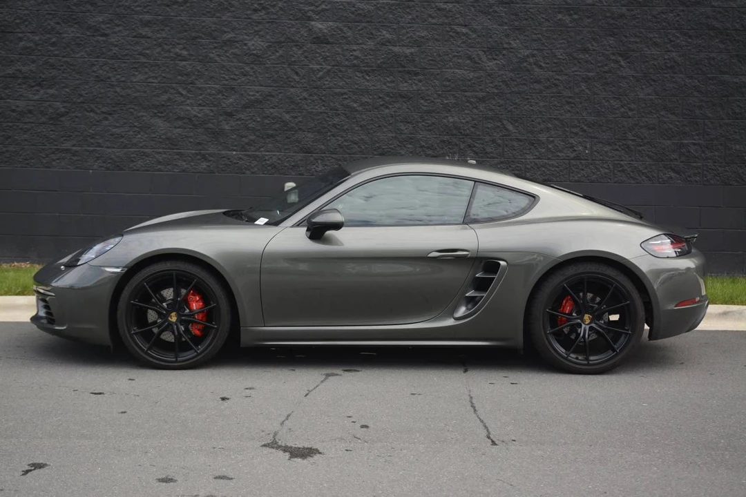 2024 Porsche 718 Cayman S - Image 2 of 5