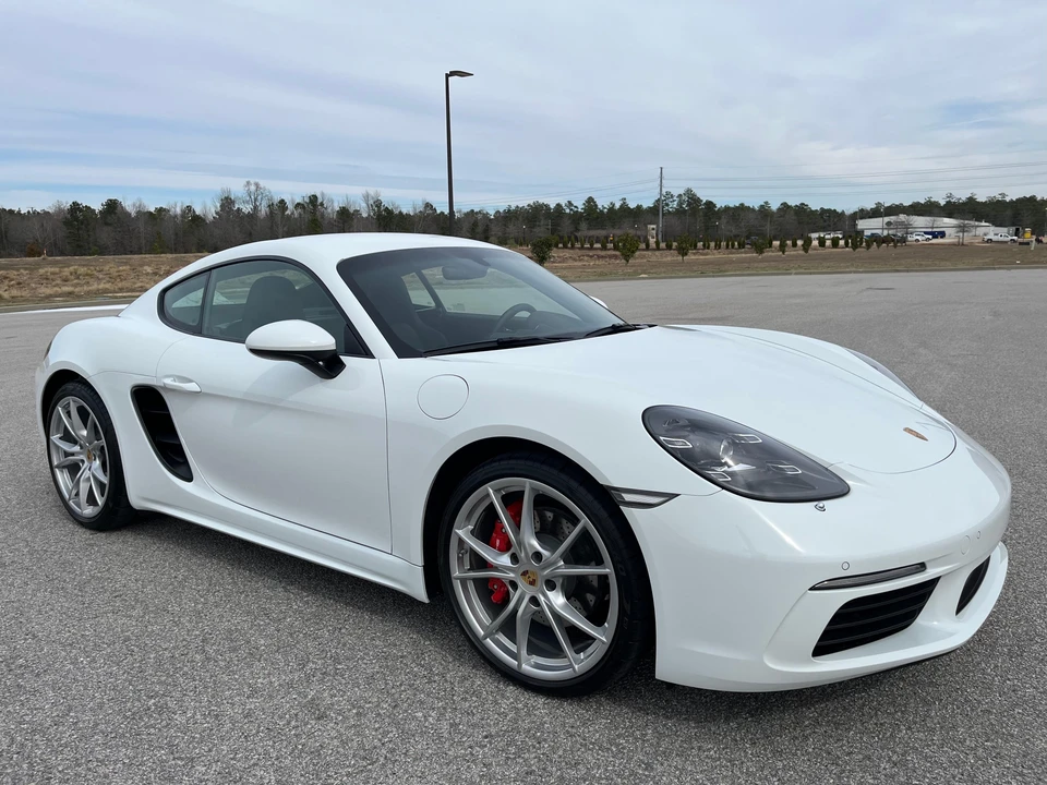 2024 Porsche 718 Cayman S - Image 8 of 31