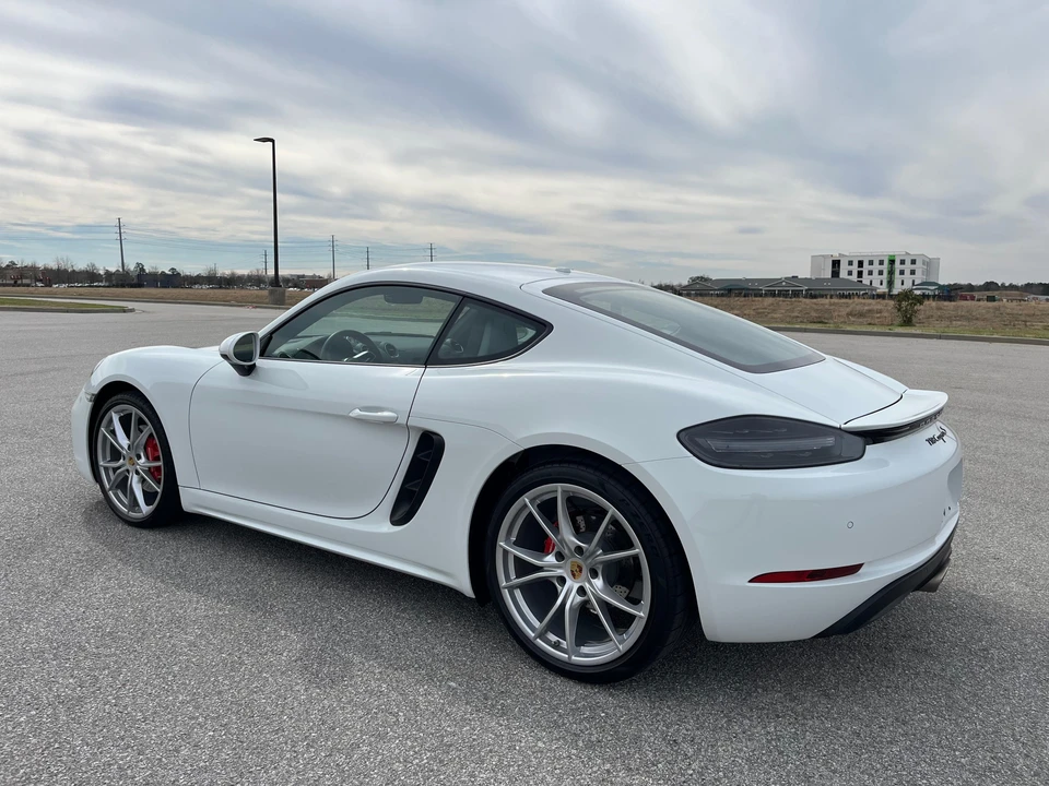 2024 Porsche 718 Cayman S - Image 7 of 31