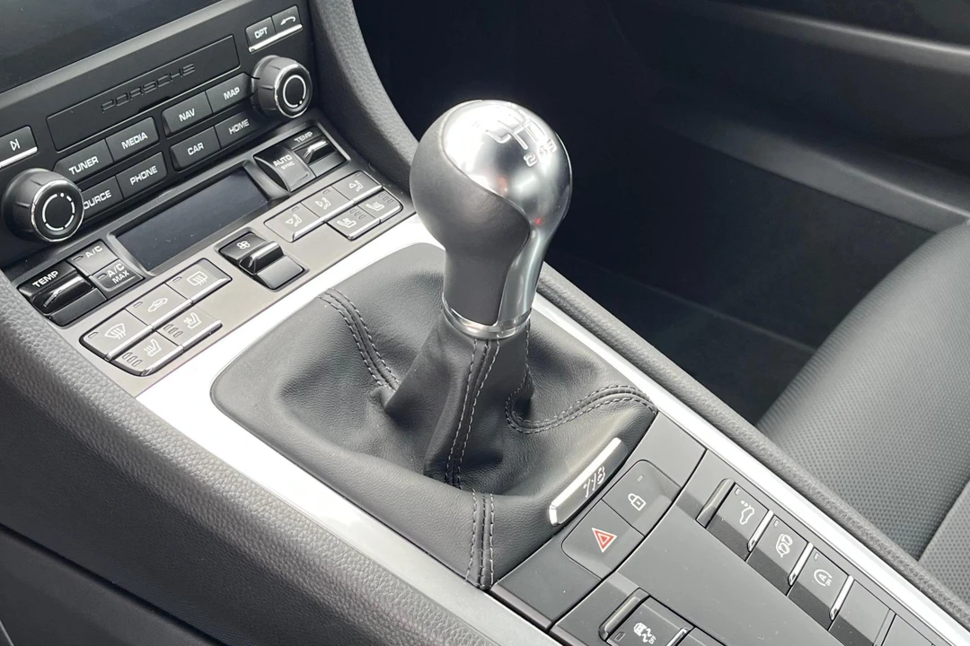 2024 Porsche 718 Cayman S - Image 29 of 31