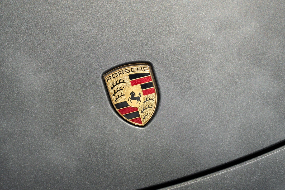 2024 Porsche 718 Cayman S - Image 13 of 31