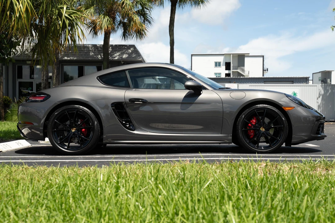 2024 Porsche 718 Cayman S - Image 10 of 31