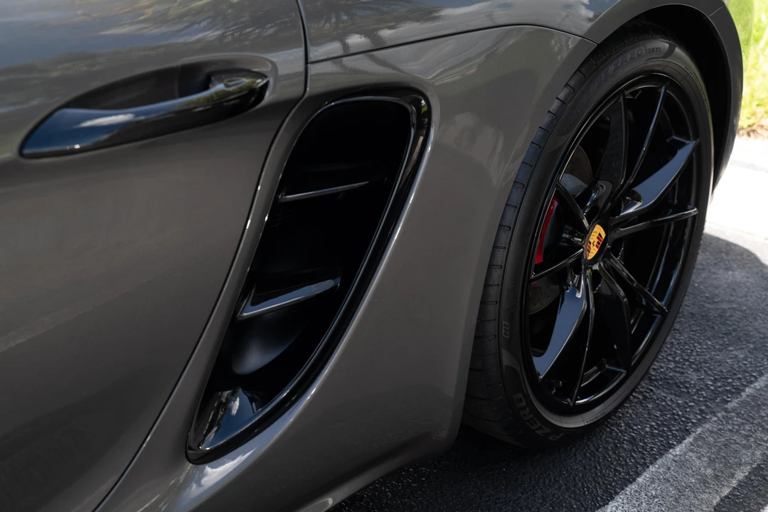 2024 Porsche 718 Cayman S - Image 18 of 31