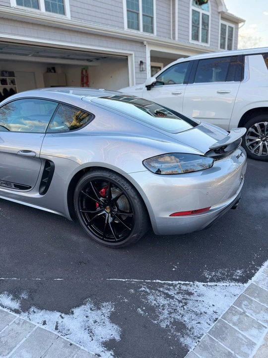 2024 Porsche 718 Cayman S - Image 8 of 12