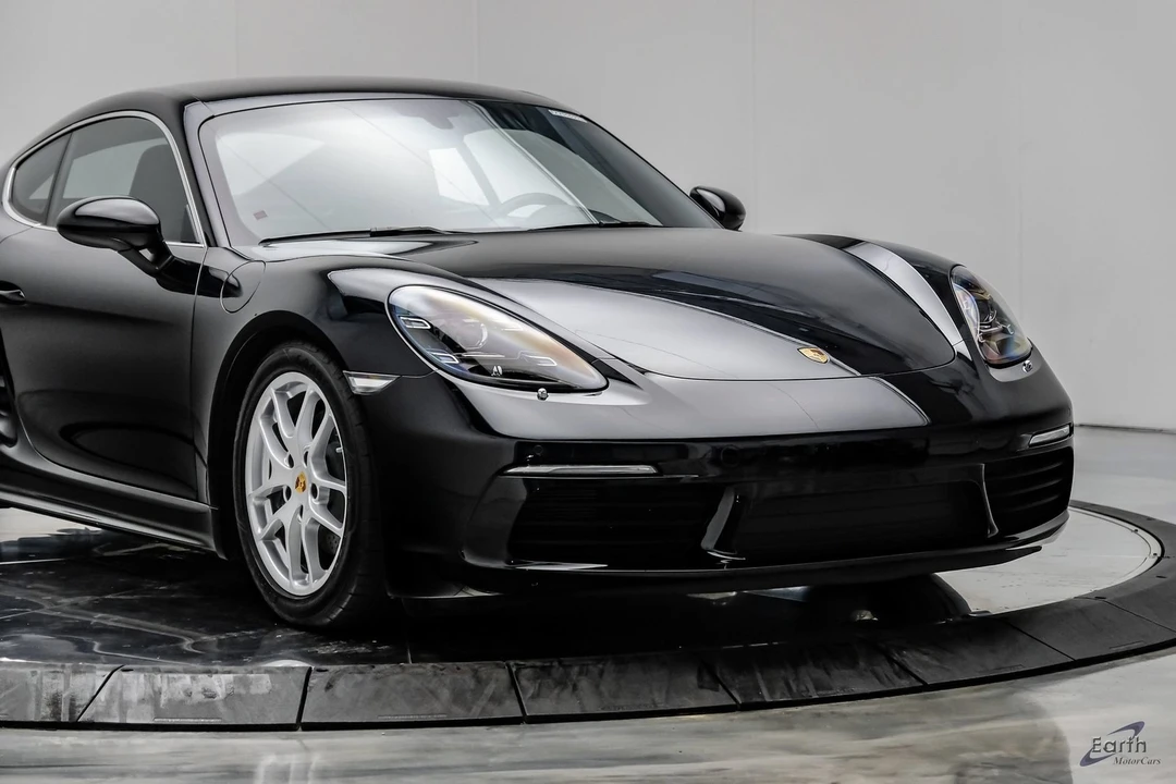 2024 Porsche 718 Cayman - Image 26 of 31