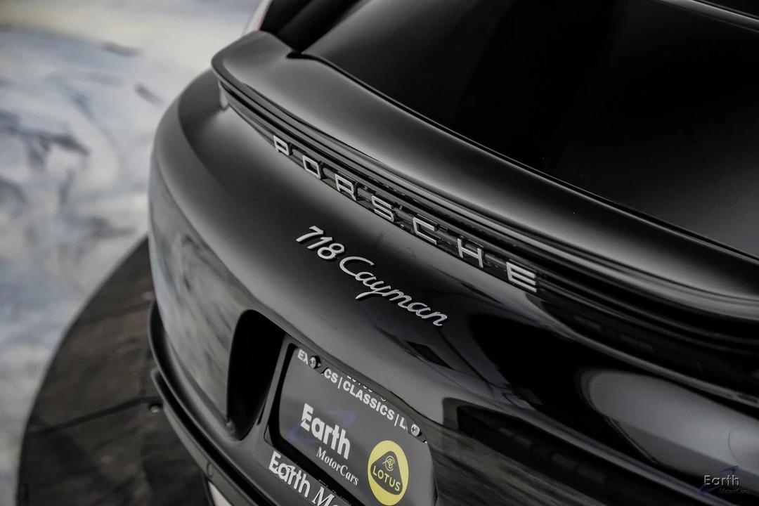 2024 Porsche 718 Cayman - Image 14 of 31