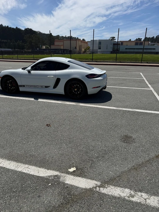 2024 Porsche 718 Cayman - Image 6 of 31