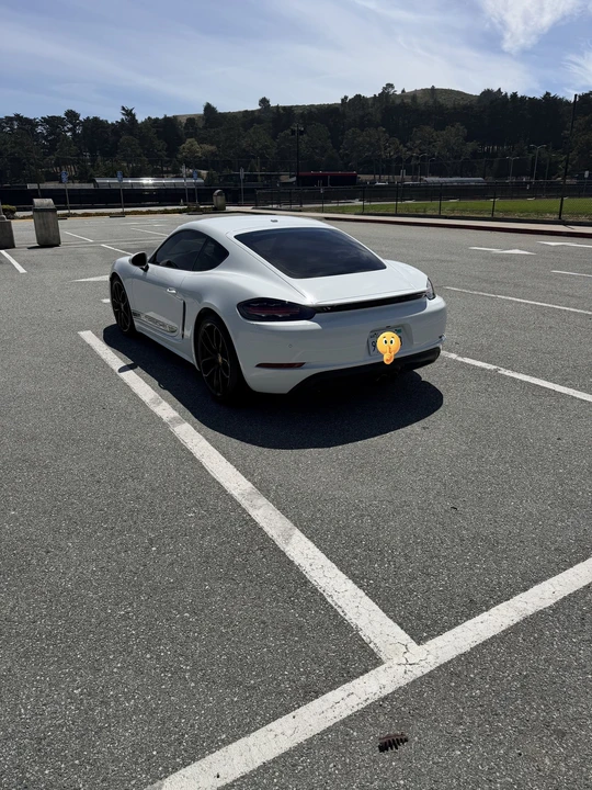 2024 Porsche 718 Cayman - Image 9 of 31