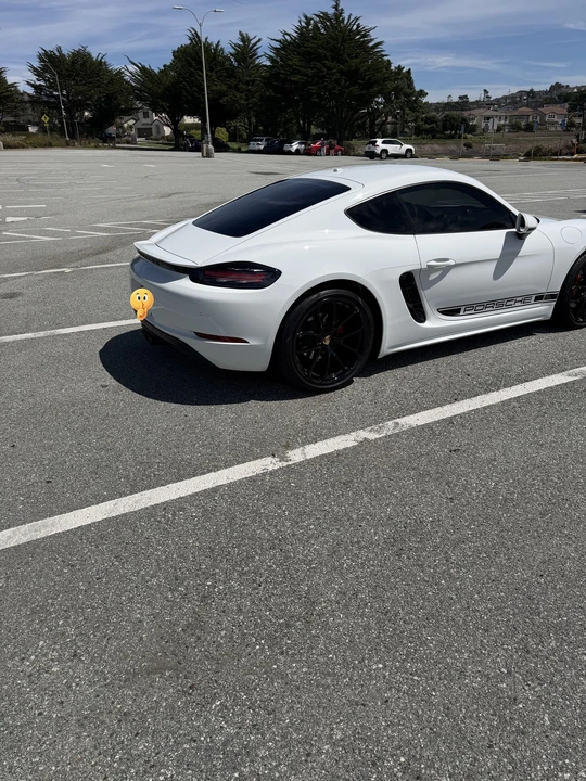2024 Porsche 718 Cayman - Image 14 of 31