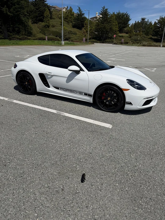 2024 Porsche 718 Cayman - Image 19 of 31