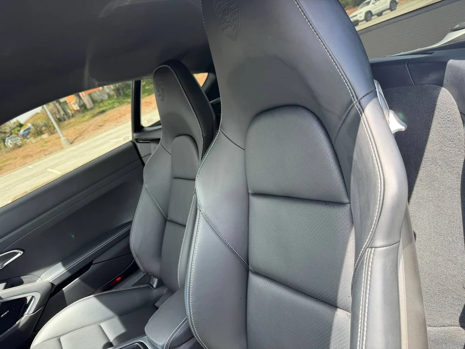 2024 Porsche 718 Cayman - Image 22 of 24