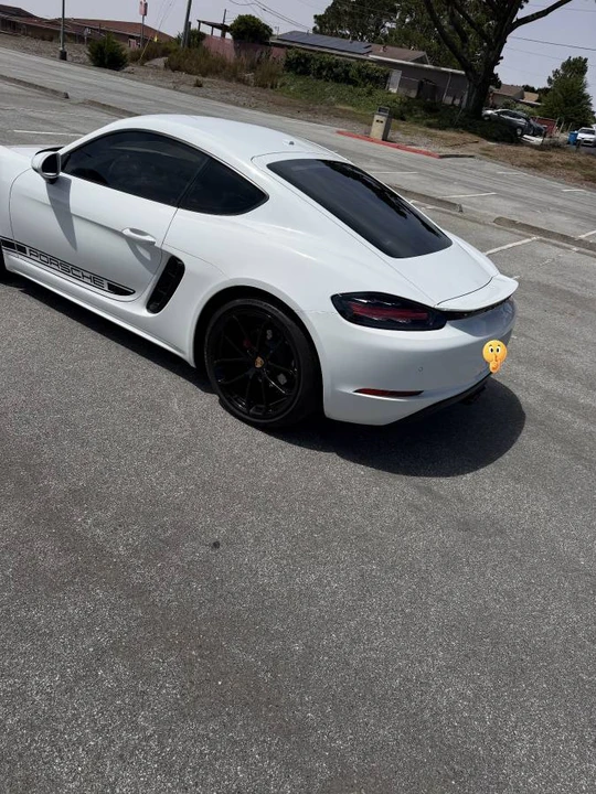2024 Porsche 718 Cayman - Image 6 of 24