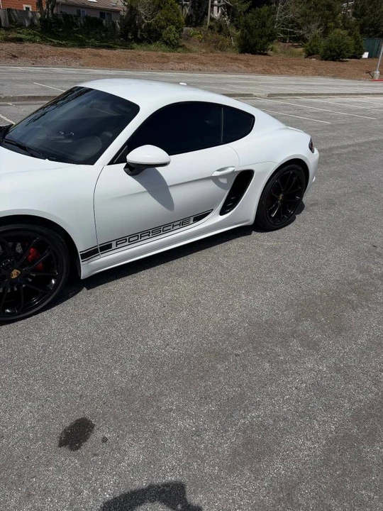 2024 Porsche 718 Cayman - Image 4 of 24