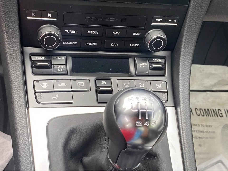2024 Porsche 718 Cayman - Image 16 of 18