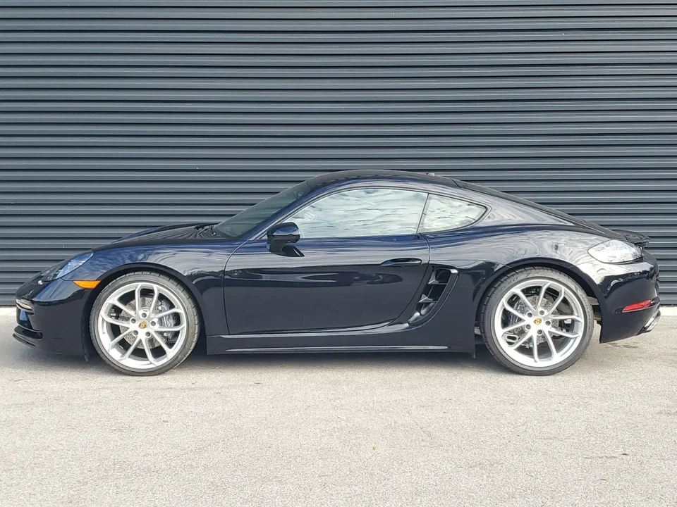 2024 Porsche 718 Cayman - Image 2 of 6