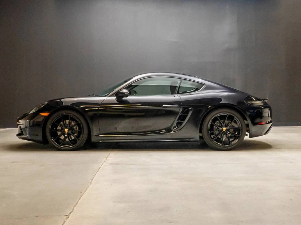 2024 Porsche 718 Cayman - Image 2 of 5