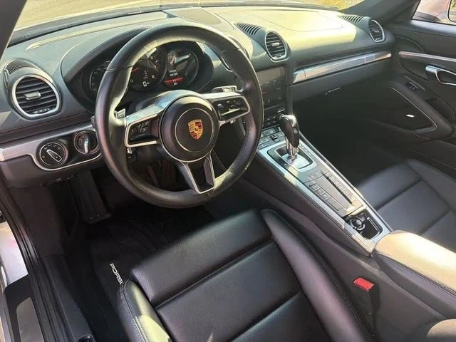 2024 Porsche 718 Cayman - Image 10 of 20