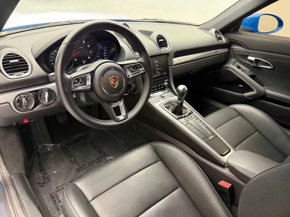 2024 Porsche 718 Cayman - Image 4 of 4