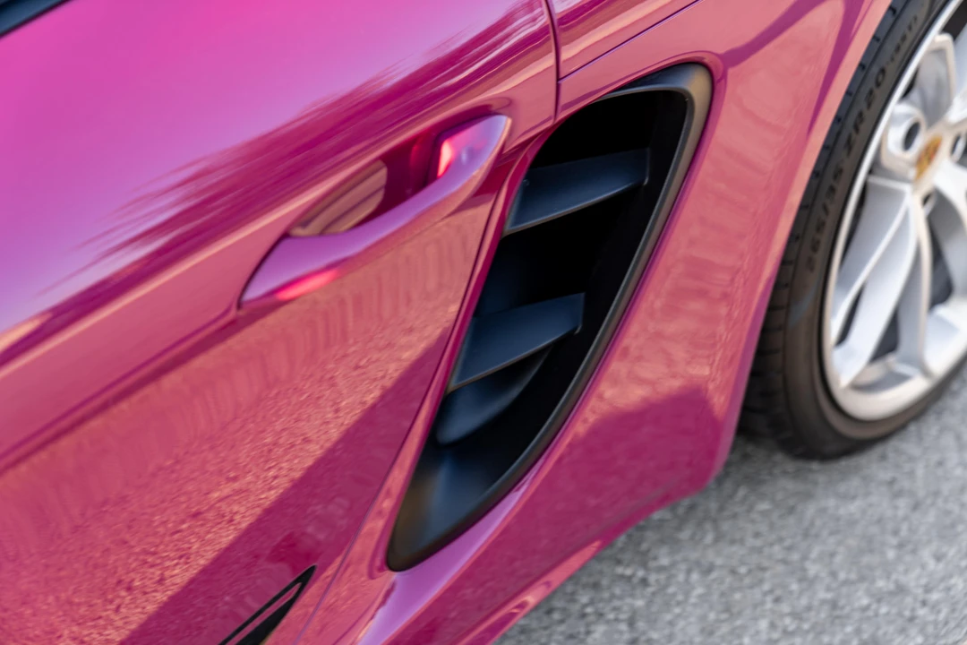 2024 Porsche 718 Cayman - Image 16 of 31