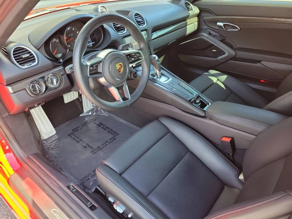 2024 Porsche 718 Cayman - Image 4 of 4