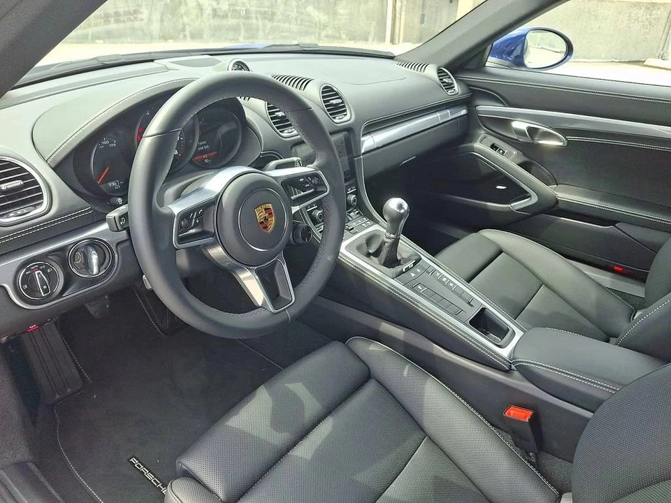 2024 Porsche 718 Cayman - Image 4 of 4