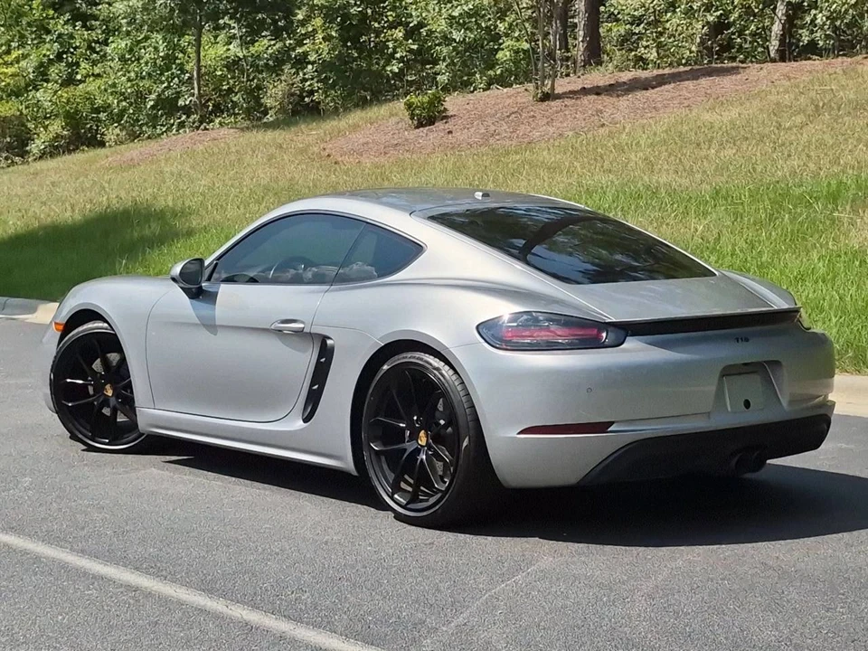 2024 Porsche 718 Cayman - Image 3 of 4