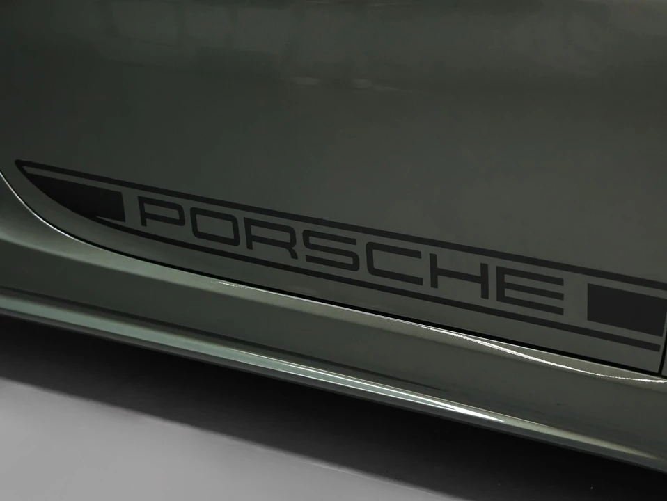 2024 Porsche 718 Cayman - Image 14 of 31