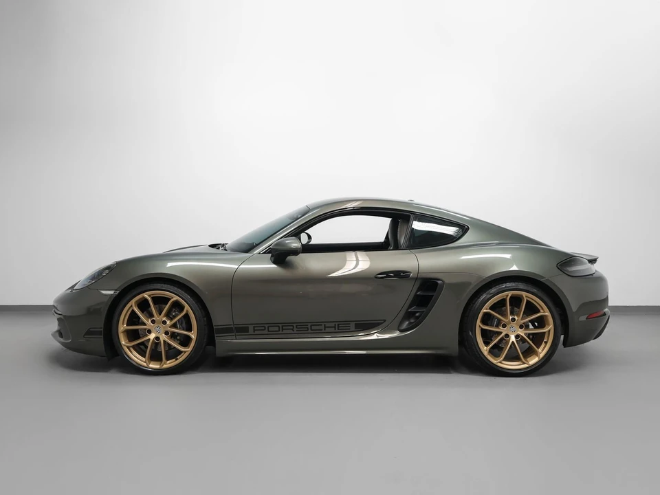 2024 Porsche 718 Cayman - Image 2 of 31