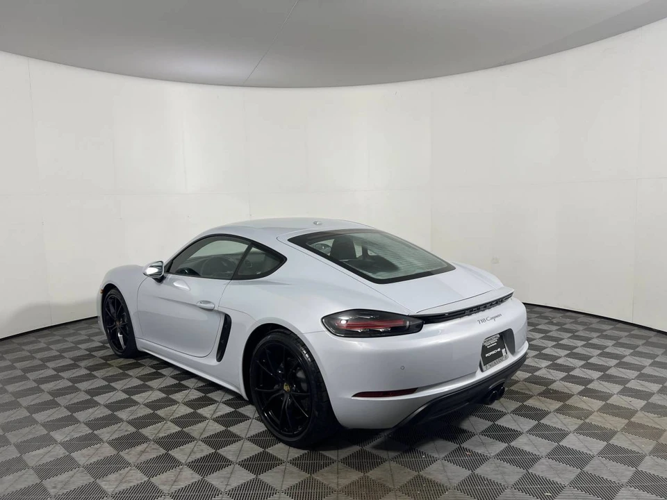 2024 Porsche 718 Cayman - Image 3 of 4