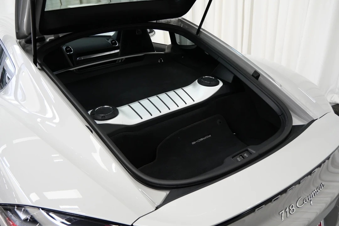 2024 Porsche 718 Cayman - Image 11 of 21