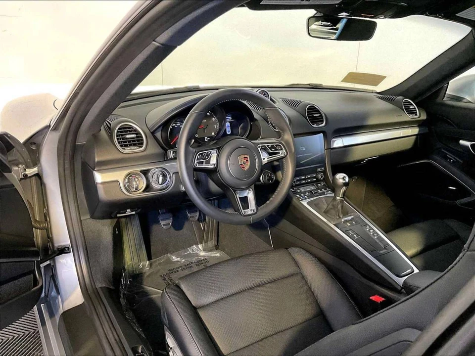 2024 Porsche 718 Cayman - Image 4 of 4