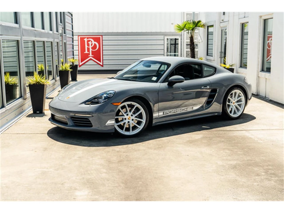 2024 Porsche 718 Cayman - Image 2 of 12