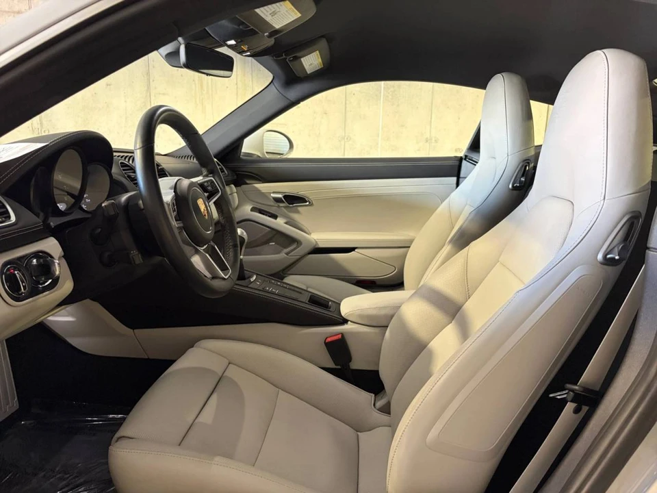 2024 Porsche 718 Cayman - Image 4 of 4